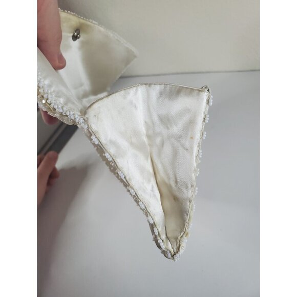 Vtg Handmade Emson Sequin and Beaded Ivory Clutch Made in Hong Kong 9x5 - Picture 7 of 16